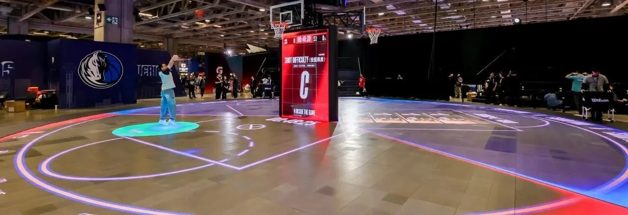 NBA House 正中央的 Digital Court